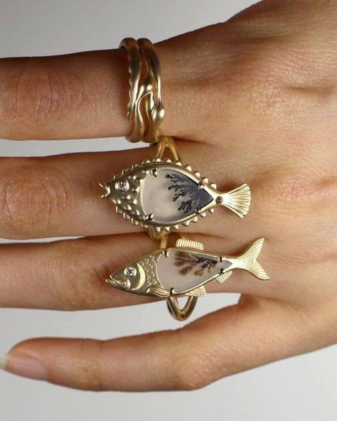 LUNAR RAIN® on Instagram: "If you are on Martha’s Vineyard, check out our jewellery at Claudia @claudiajewelrymv ! The exact Puffer Fish Ring from the most saved post on our Pinterest is available at Claudia. To purchase, please contact them or visit their store. 🐡♥️  Claudia features jewelry by local artisans and noted jewelry designers. They also carry French & Italian perfume, hair accessories, eyewear, handbags, wallets, and hand-blown American glass. All are uniquely displayed amidst antique décor and Richard Lee artwork. Located in Edgartown, Massachusetts." Italian Perfume, Edgartown Massachusetts, Fish Ring, Martha’s Vineyard, Puffer Fish, Jewelry Designers, Antique Decor, Local Artisans, Contemporary Jewelry