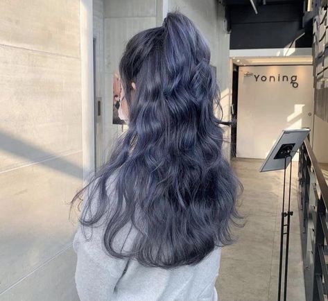 Ulzzang Hair, Korean Hair Color, Dark Blue Hair, Hair Color Underneath, Patina Copper, Hair Color Streaks, Hair Streaks, Handmade Hair Clip, Pretty Hair Color