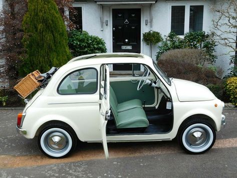 Small Cars Aesthetic, Small Car Aesthetic, Cute Small Cars, Strawberry Mouse, Fiat 500 Vintage, Fiat 500 Car, Micro Car, 60s Cars, Fiat Cars