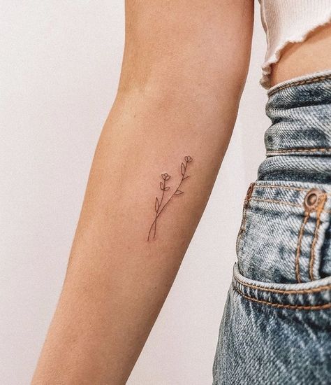 Cute Small Script Tattoos, Simple Tattoo Spots, Small Minimalist Tattoo Flower, Simplistic Tattoos Flower, Cute Dainty Flower Tattoos, Fine Line Floral Tattoo Arm, Dainty Tattoos Mom, Tiny Flower Tattoo Placement, Best Place For A Tattoo Woman