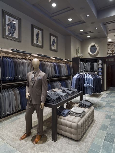 Retail Store Design Boutiques, Denim Display, Clothing Store Displays, Suit Stores, Clothing Store Interior, Clothing Store Design, Store Design Boutique, Store Layout, Store Interiors