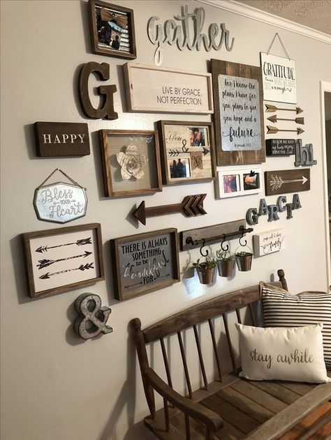 Kitchen Wall Collage, Rustic Gallery Wall, Farmhouse Gallery Wall, Kitchen Gallery Wall, Apartment Walls, Casa Country, Family Wall Decor, Gallery Wall Living Room, Kitchen Gallery