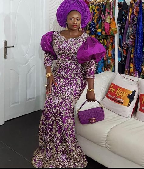 @teekayfashion #Asoebi #AsoebiSpecial Lace Blouse Styles, Latest Lace Styles, Lace Dress Classy, Stylish Naija, Nigerian Lace Styles Dress, Nigerian Lace Styles, African Lace Styles, African Fabric Dress, Detailed Dress