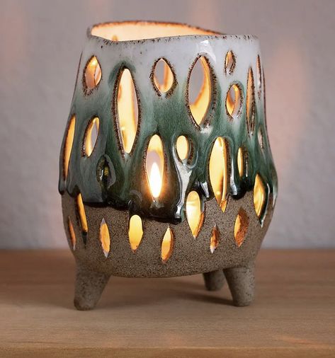 Easy Hand Built Ceramics, Raku Clay Ideas, Ceramic Tea Lights, Handbuilding Pottery Ideas Inspiration, Hand Built Pottery Sculptures & Statues, Ceramic Candle Holders Pottery, Ceramic Lantern Ideas, Pottery Hand Building, Pottery Ideas Handbuilt