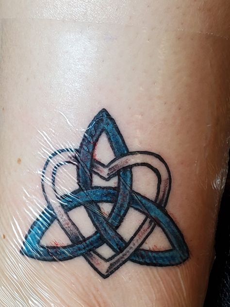 Celtic Knot Tattoo For Women, Celtic Folklore, Witchy Tattoos, Beautiful Tattoo Designs, Sister Forever, Celtic Knot Tattoo, Nature Tattoo Sleeve, Tattoo Time, Sigil Tattoo