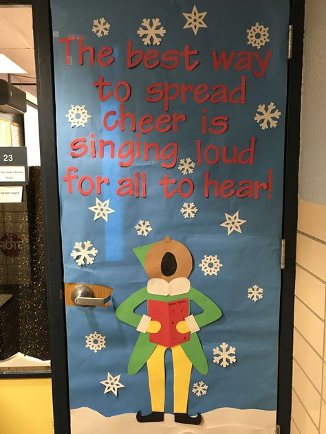 Door decoration for winter in the music classroom. Christmas Locker Decorations, Locker Decorations Ideas, Winter Door Decorations Classroom, Classroom Elf, Diy Christmas Door Decorations, Music Classroom Decor, Holiday Door Decorations, Christmas Contests, Diy Christmas Door