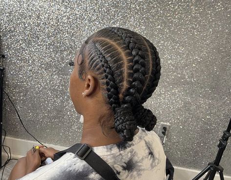 4 Conrows Lines For Black Women, 5 Cornrows Braids Straight Back, 4 Straight Back Feed In Braids, Straight Back Feed In Braids With Heart, 10 Cornrows Braids Straight Back, Straight Back Feed In Braids With Design Heart, Side Cornrows Braids, All Back Conrow With Heart, Big Braid Styles