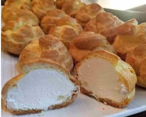 Mom's Famous Cream Puffs - Easy Recipes Idea Moms Favorite Cream Puffs, Moms Cream Puffs, Moms Famous Cream Puffs, Large Cream Puffs, Cream Puffs Easy, Creme Puff, Cream Puff Recipe, Cream Puff, Sugar Sugar