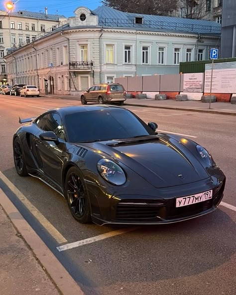 PORSCHE 911 Kereta Sport, Tmax Yamaha, Porsche Gt, Black Porsche, Image Moto, Porsche Gt3, Classy Cars, Fancy Cars, Porsche Cars