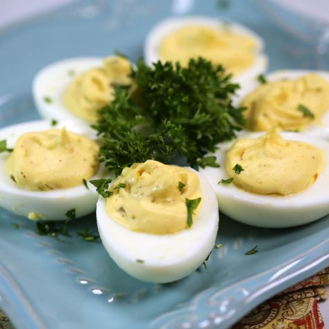 Paula Deen Deviled Eggs, Deviled Eggs With Relish, Southern Deviled Eggs, Deviled Egg Recipe, Deviled Eggs Recipe Easy, Devilled Eggs Recipe Best, Deviled Eggs Recipe Classic, Best Deviled Eggs, Deviled Eggs Easy