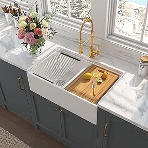 Double Porcelain Kitchen Sink, White Apron Front Sink, Ceramic Apron Sink, Bocchi Classico 30 Front Apron Sink, Farm Kitchen Ideas, Ceramic Kitchen Sink, Kitchen Sinks Farmhouse, Ceramic Kitchen Sinks, 33" Apron Sink