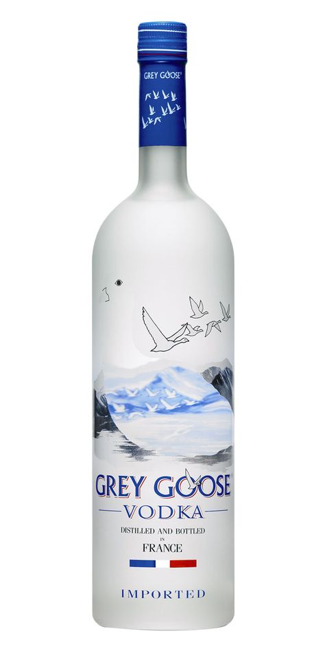 Alcohol Bottle Crafts, Pop Drink, Liqueur Drinks, Lips Art Print, Grey Goose Vodka, Bottle Girls, Strong Drinks, 18th Birthday Cake, Grey Goose