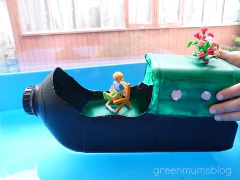 Boat Craft Kids, Boat Crafts, Floating Boat, Make A Boat, Center Parcs, Awesome Elf On The Shelf Ideas, Boat Ideas, Diy Boat, Boat Fashion