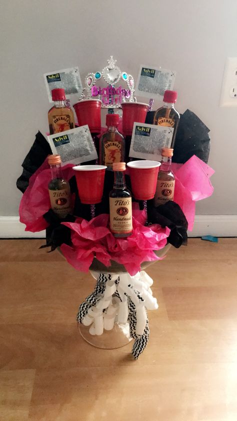 Airplane Bottle Bouquet, Mini Liquor Bottle Gift Ideas Birthday, Mini Bottles Of Alcohol Gifts Birthday, Mini Vodka Bottle Gift Ideas, 21st Birthday Liquor Bouquet, Buzzballz Bouquet, Mini Alcohol Bouquet, Mini Bottle Bouquet, Mini Liquor Bottle Bouquet