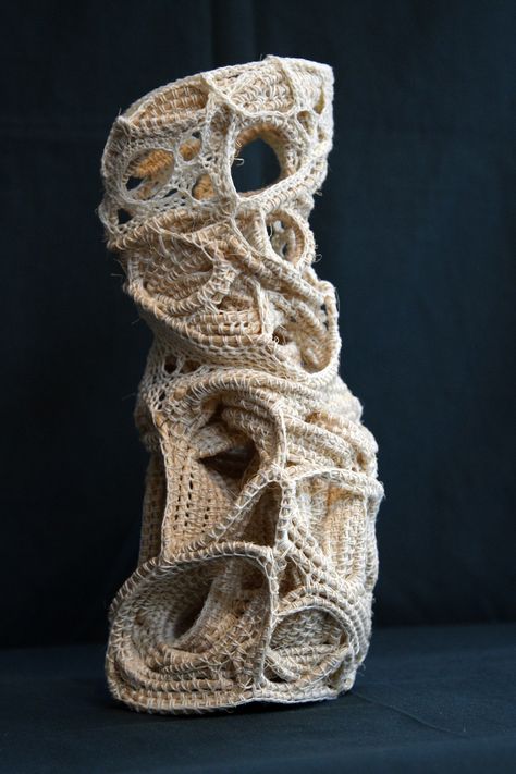 Judy Tadmans Rope Sculptures. Rope Sculpture, Fiber Sculpture, Art Crochet, Weaving Ideas, Textile Sculpture, Knit Art, Textile Fiber Art, Design Textile, Freeform Crochet