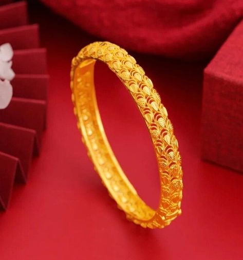 Bollywood Style Festive Gold-plated Bangle, Openable Gold-plated Bangle For Festivals, Ceremonial Festive Gold-plated Bangle, Arabian Gold Bangles, Heavy Bollywood Gold Bangle, Dubai Gold Bangles, Money Images Cash Indian, Money Images, Gold Plated Bangles