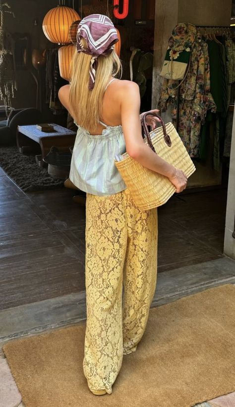 Style Yellow Pants, Pants Aesthetic, Thailand Fashion, Trendy Outfit Inspo, Boheme Chic, Yellow Pants, Lace Pants, Yellow Lace, Home Wear