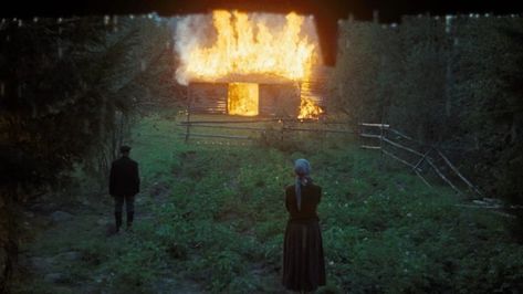 Image from the movie Mirror by russian director Andrei Tarkovsky Mirror 1975, Andrei Tarkovsky, Mirrors Film, French Cinema, Fiction Movies, Beautiful Film, Making A Movie, Lincoln Center, Sundance Film