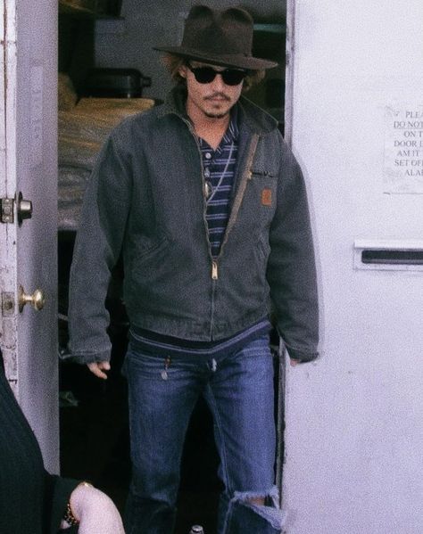 Johnny Depp wearing Carhartt Detroit Jacket #carhartt #carharttjacket #lilyachty #mensfashion #mensstyle #streetfashion #streetwear Johnny Depp Style, Fit Inspired, Carhartt Detroit Jacket, Detroit Jacket, Carhartt Detroit, Lil Yachty, Teddy Boys, Carhartt Jacket, Patch Design