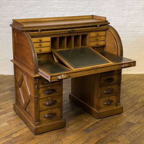 Antique Desks, Vintage Furniture Design, Antique Writing Desk, Antique Desk, Wooden Desk, Small Wood Projects, Dream House Decor, Writing Desk, Unique Furniture