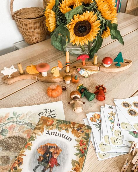 Kids Outdoor Spaces, Celebration Ring, November Crafts, November Calendar, Peg People, Nature Table, Story Telling, Window Art, Moon Child