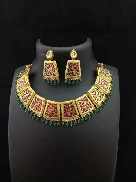 Rajasthani Jewellery Royal Gold, Rajasthani Jwellary, Rajasthani Jewellery Royal, Rajputi Necklace, Rajasthani Suit, Thewa Jewellery, Gold Pendant Necklace Jewellery, Hindu Jewelry, Vintage Indian Jewelry