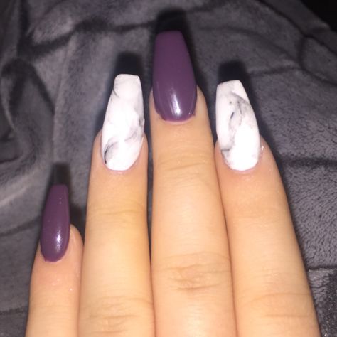 Nails For A Dark Purple Dress, Plum And White Nails, Dark Purple Prom Nails Acrylics, Acrylic Nail Designs Plum Color, Dark Purple And White Nails, Dark Purple Acrylic Nails Coffin, Dark Purple Eye Makeup, Gray And Purple Nails, Dark Purple Acrylic Nails Design