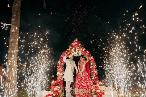 “In the glow of fireworks and family love, we exchanged our varmala 💖 Here’s to new beginnings! #LoveAndLaughter” Varmala Fireworks, Couple Watching Fireworks, First Dance Fireworks, Wedding Fireworks Sparklers, Beach Wedding Fireworks, Weddings 2024, To New Beginnings, The Glow, Pearl Wedding