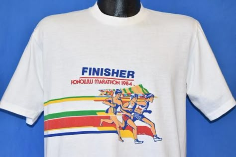 Marathon Shirt Design, Honolulu Marathon, Marathon Tee, Marathon Shirts, Retro Sports, Shirt Design Inspiration, 90s Shirts, Graphic Style, Weird Shirts