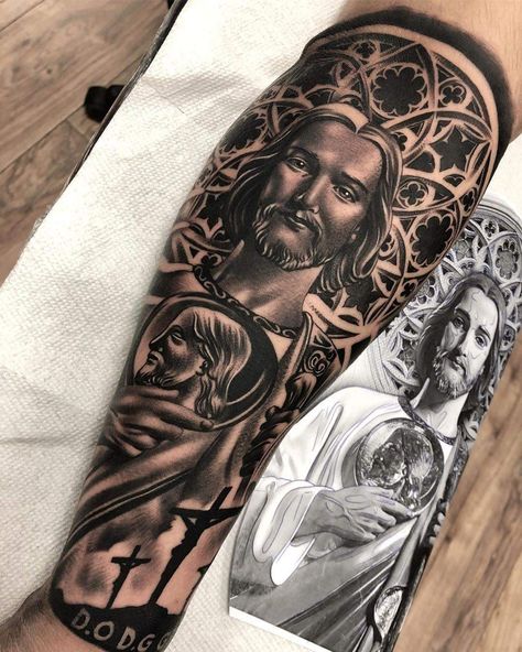 St. Jude Tattoo, San Judas Tattoo, Religous Tattoo, Mangas Tattoo, Half Sleeve Tattoos Drawings, Realistic Tattoo Sleeve, Forarm Tattoos, Tattoo Inspiration Men, Jesus Tattoo