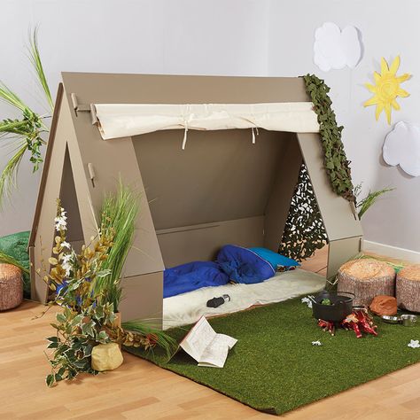 A den for all seasons. Indoors and out! Cardboard Box Houses, Cardboard Play, Cardboard Crafts Kids, Cardboard Box Crafts, Cardboard Toys, Decor Studio, Cardboard House, Play Tent, Toddler Learning Activities