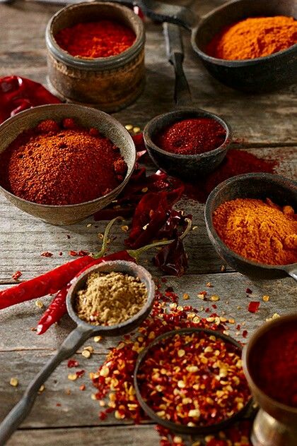 xx Types Of Spices, Spices Photography, Food Photography Styling, Spices And Herbs, Spices And Seasonings, Beautiful Food, Food Styling, Food Photo, Spoons