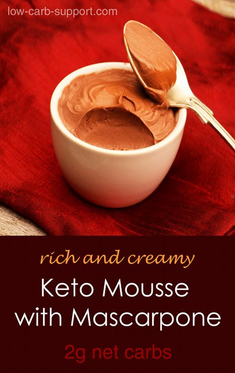 Keto Mascarpone Mousse, rich and creamy, with only 2g net carbs Keto Mascarpone, Keto Mousse, Mascarpone Mousse, Ketogenic Desserts, Desserts Keto, Postre Keto, Diy Hack, Low Carb Dessert, Lchf Recipes