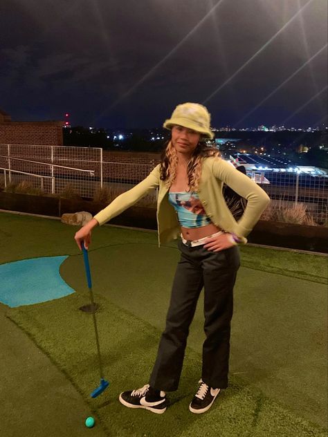 #greenaesthetics #dickies #nikeblazermid #tubetop #buckethatsoutfit #cardigan #minigolf #outfitideas #outfitinspiration #outfitstyle Minigolf Outfit, Nike Blazers Mid, Mini Golf, Pose Ideas, Summer Activities, Tube Top, Photo Poses, Outfit Inspirations, Outfit Ideas