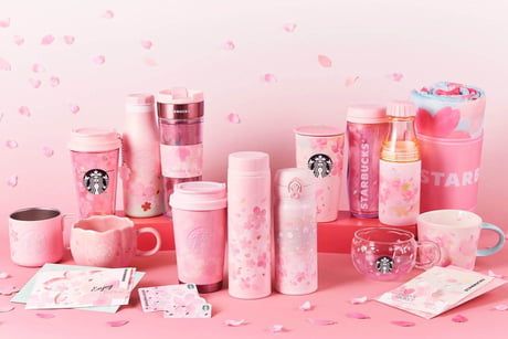 Starbucks Japan Releases 2 Batches of Sakura Cherry Blossom Drinkware Collection For 2020 - 9GAG Copo Starbucks, Starbucks Merchandise, Starbucks Japan, Starbucks Reserve, Japan Sakura, Cherry Blossom Season, Strawberry Sauce, Reusable Cups, Stainless Steel Thermos