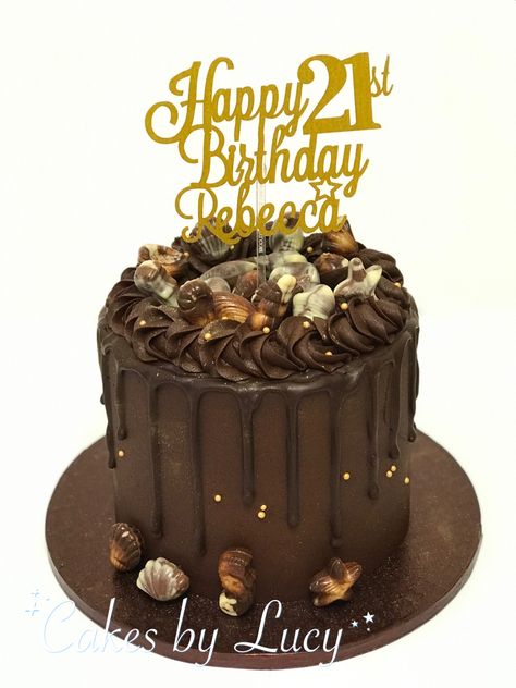 Chocolate drip cake with chocolate pralines 21st birthday Chocolate Pralines, Chocolate Drip Cake, 21st Birthday Cakes, Birthday Cake Chocolate, 21st Birthday Cake, Chocolate Drip, Happy 21st Birthday, Drip Cake, Cake Chocolate