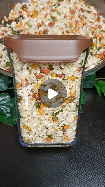 Mixture Recipe Indian, Poha Mixture Recipe, Homemade Namkeen Recipe, Poha Namkeen Recipe, Poha Snacks Recipe, Poha Recipes Indian, How To Make Poha Recipe, Easy Chaat Recipes, Poha Chivda Recipe