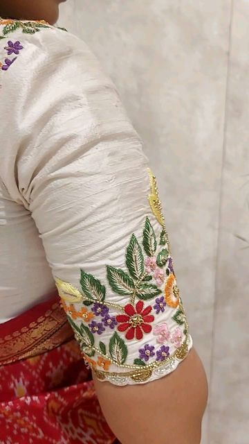 Half White Maggam Work Blouse Designs, Blouse Design For Patola Silk Saree, Blouses For Patola Sarees, Gold Blouse Embroidery Designs, Thread Blouse Designs, Latest Thread Work Blouse Designs, Latest Blouse Work Designs, Patola Blouse Design Work, Hand Embroidery Designs For Blouses