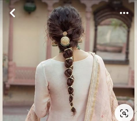 New Bridal Hairstyle, Faiza Saqlain, Indian Braids, Hairstyle Accessories, Bridal Braids, Bridal Hairdo, Bridal Hair Inspiration, Indian Bridal Hairstyles, Bridal Hairstyle