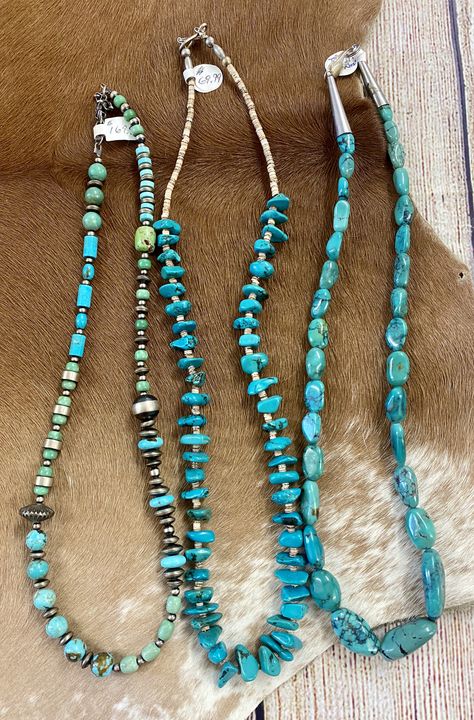 Native American Necklaces, Turquoise Bead Jewelry, Turquoise Jewelry Necklace, Rodeo Jewelry, Men's Necklaces, Navajo Pearls, Bee Jewelry, Texas Style, Turquoise Bead Necklaces