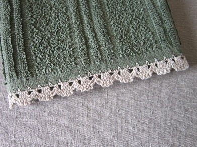 Crochet Edging Pattern, Crochet Pillow Cases, Crochet Blanket Edging, Crochet Edgings, Crochet Towel, Crochet Edging Patterns, Crochet Lace Edging, Crochet Borders, Crochet Edging