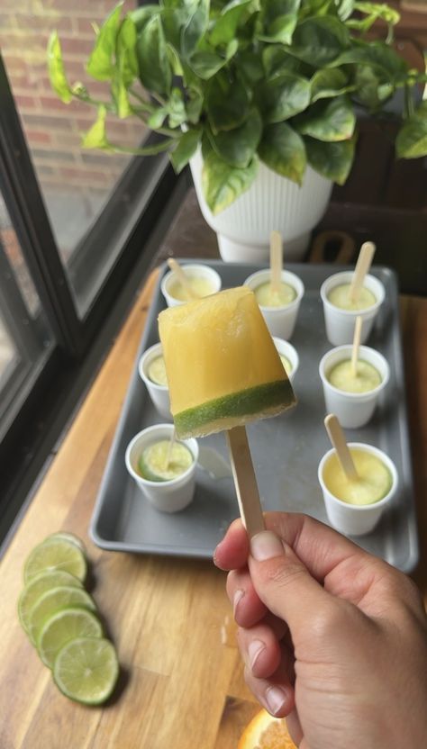 I am so excited to share these Margarita Popsicles! Make these and store them in your freezer for any get-togethers, dinners, or parties you have this summer. Chicken Avocado Pasta, Margarita Popsicles, Strawberry Basil Margarita, Frozen Strawberry Lemonade, Avocado Pasta Salad, Easy Summer Cocktails, Wine Slushie, Chicken Chopped Salad, Perfect Summer Drink