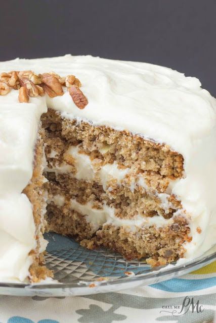 Sweet Little Bluebird: Old Fashioned Banana Layer Cake with Cream Cheese Frosting - Weekend Potluck 195 Banana Layer Cake Recipe, Banana Layer Cake, Hummingbird Cake Recipes, Recipe With Cream Cheese, Nut Cake, Southern Cake, Hummingbird Cake, Layer Cake Recipes, Banana Cake Recipe