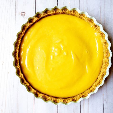 No Bake Lemon Tart, Lemon Curd Tart Recipe, Lemon Curd Pie Recipe, Lemon Custard Tart, Lemon Custard Pie, Lemon Curd Pie, Tart Lemon Curd, Key Lime Cheesecake Recipe, Curd Tart