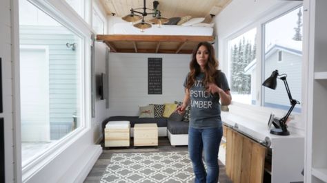 Anna White's Open Concept Modern Tiny House with Elevator Bed Diy Elevator, Roll Out Bed, Elevator Bed, Tiny Shed, Tiny Homes Ideas, Tiny House Cottage, Tiny Houses On Wheels, Tiny House Talk, Houses On Wheels