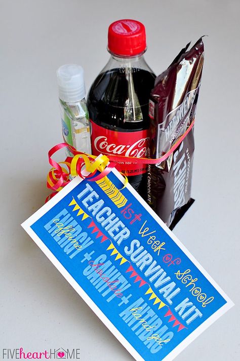 First Week of School Teacher Survival Kit Gift FREE PRINTABLE ~ Energy (caffeine) + Sanity (chocolate) + Antibacterial Hand Gel | {Five Heart Home} Secret Pal Ideas Teachers, First Week Teacher Gifts, Teacher Secret Pal Ideas, Teacher Survival Kit Gift, Teacher Survival Kit, Camp Director, Sunshine Committee, Teacher Morale, Survival Kit Gifts