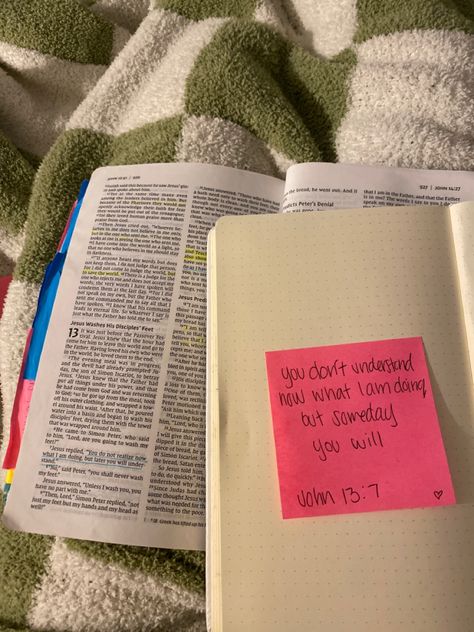 Bible journaling, prayer time, Jesus time, having faith, word of God, christian woman Sticky Notes In Bible, Bible Study Sticky Notes, Spreading The Gospel Sticky Notes, Christian Sticky Notes, God Sticky Notes, Bible Journaling Notes, Bible Tabs Sticky Notes, Notes Studying, Bible Annotations