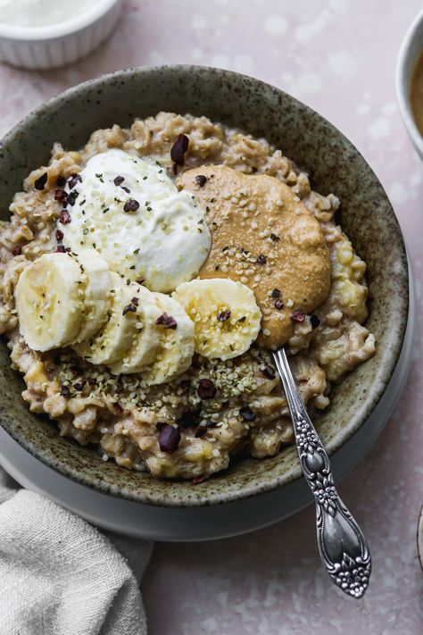 Mashed Banana Tahini Oatmeal Porridge Banana Tahini, Easy Oatmeal Recipes, Oatmeal Porridge, Tahini Recipe, Porridge Recipes, Easy Oatmeal, Nutritious Breakfast, Gluten Free Oats, Oatmeal Recipes