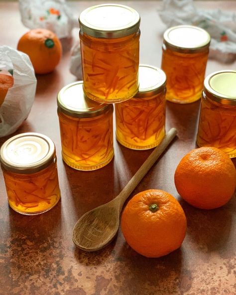 Traditional Seville Orange Marmalade - Lavender and Lovage Making Marmalade, Grapefruit Marmalade, Lime Marmalade, Seville Orange Marmalade, Meals For Three, Seville Orange, Tea Loaf, Marmalade Recipe, Multi Cooker