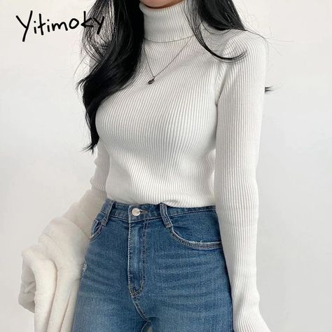 White Turtle Neck Sweater Outfit Winter, White High Neck Outfit Winter, White Turtleneck Outfit Women, White Turtle Neck Outfit, Aesthetic Turtleneck, Turtle Neck Sweater Outfit, Turtle Neck Outfit Women, Sweater Outfits Korean, Ocs Outfits